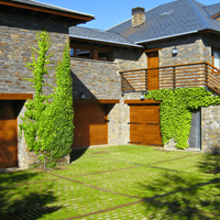 &copy; Landscape Group ★★★★★ 118